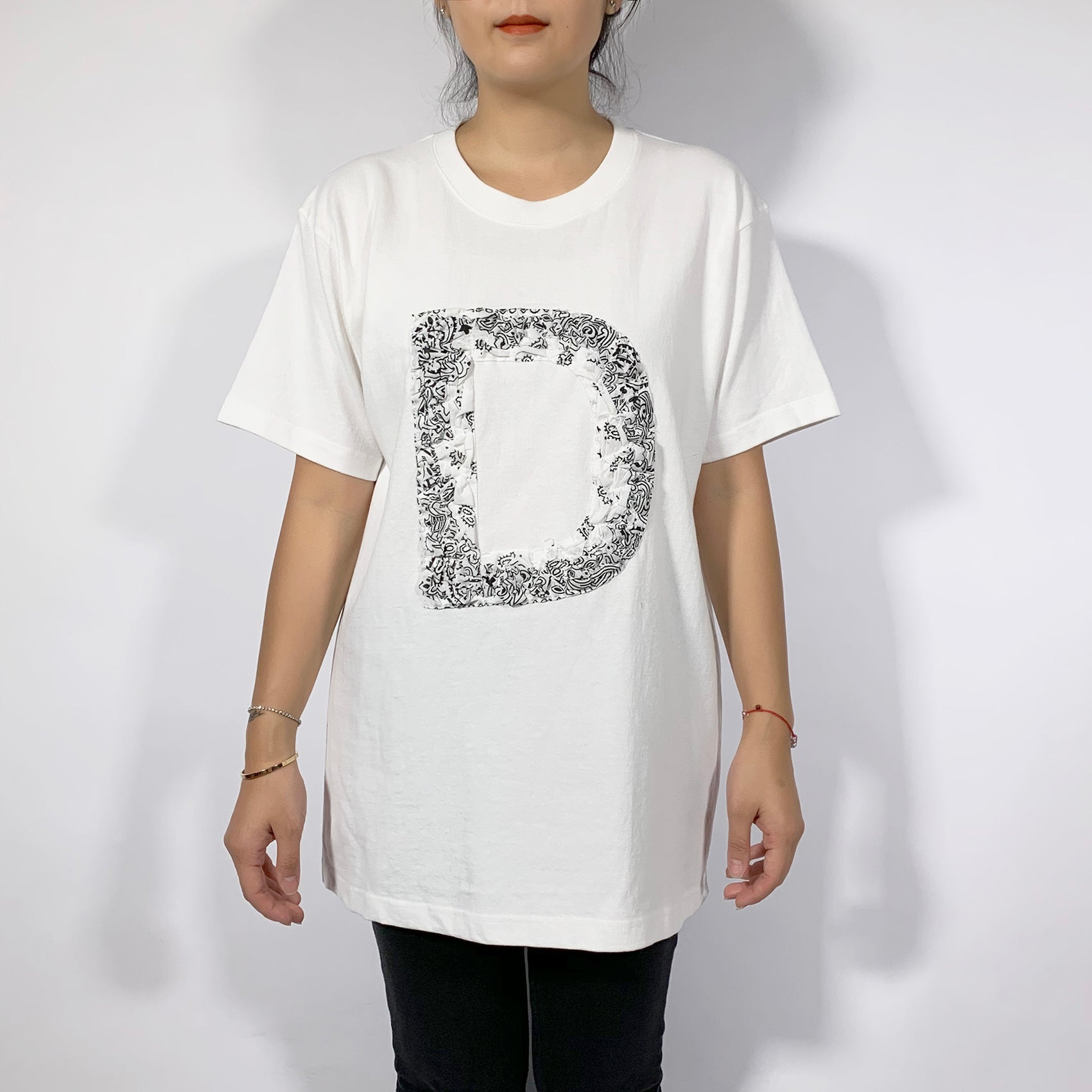 Crinkle Effect Alphabet D Short Sleeves T-shirt