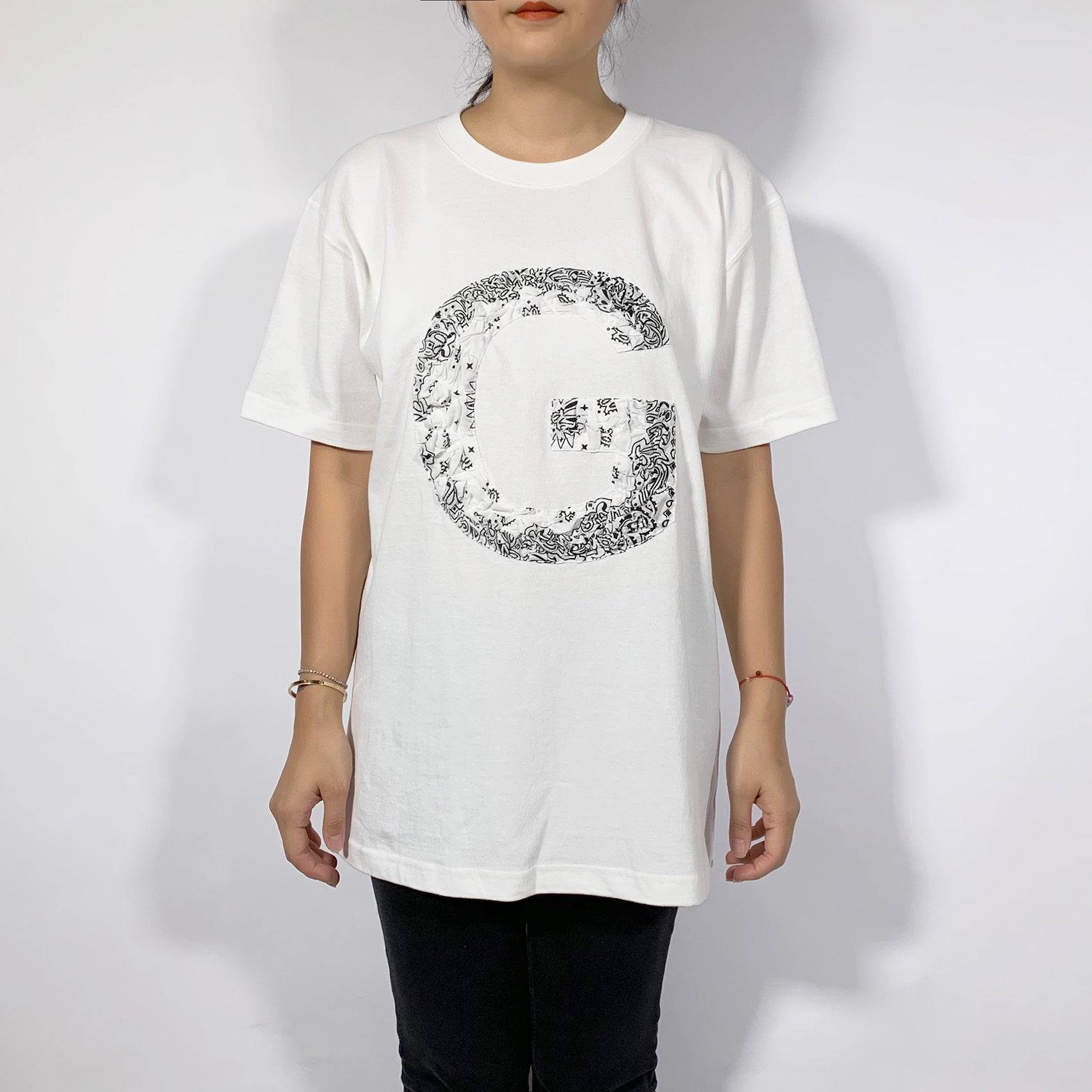 Crinkle Effect Alphabet G Short Sleeves T-shirt
