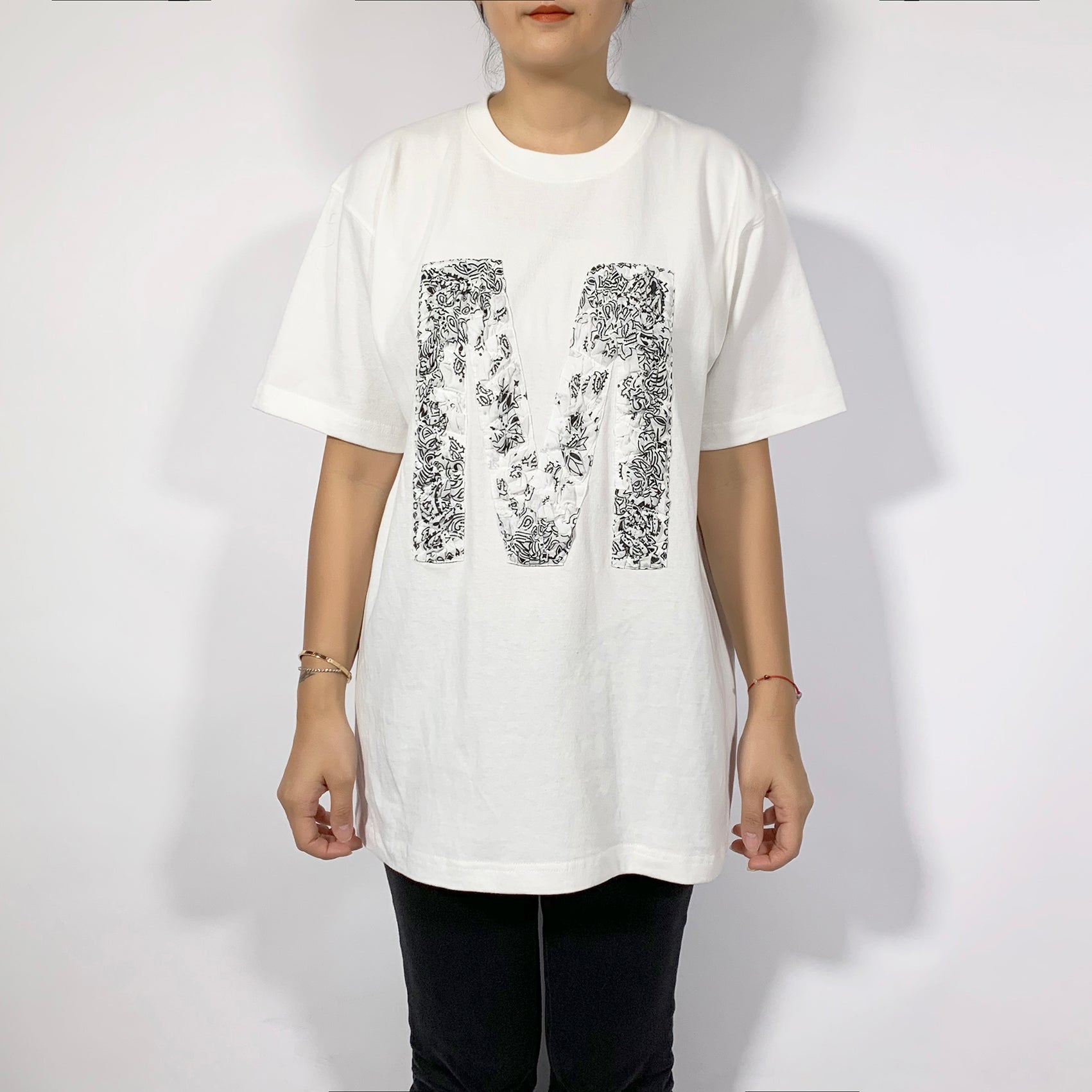 Crinkle Effect Alphabet M Short Sleeves T-shirt