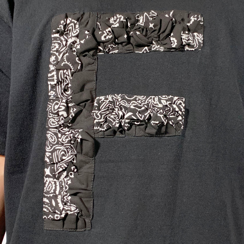 泡泡紗字母 F 短袖 T 恤