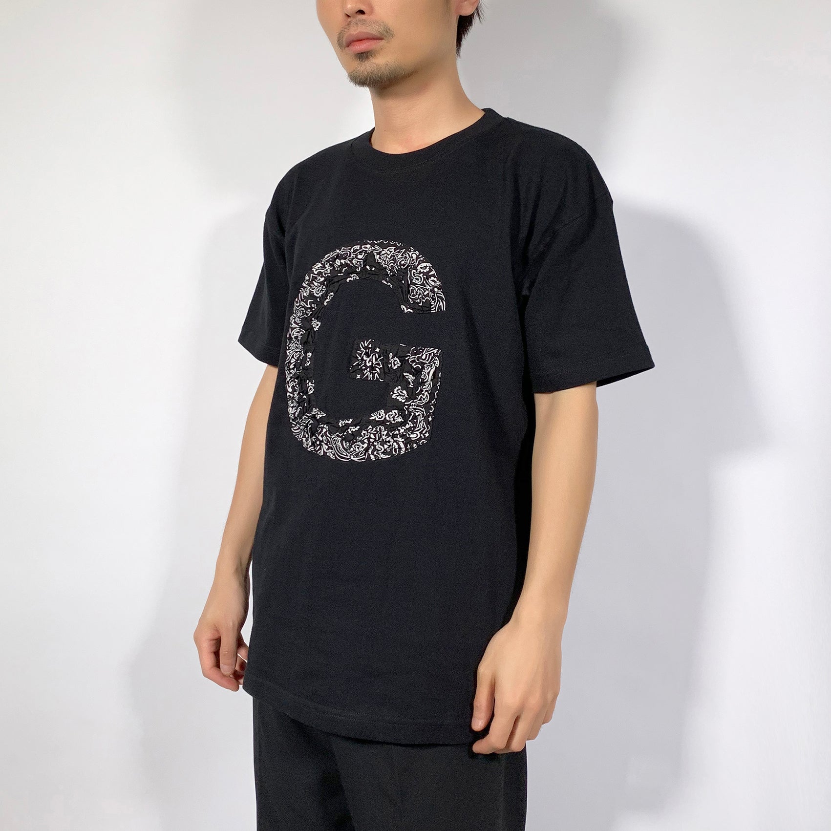 Crinkle Effect Alphabet G Short Sleeves T-shirt