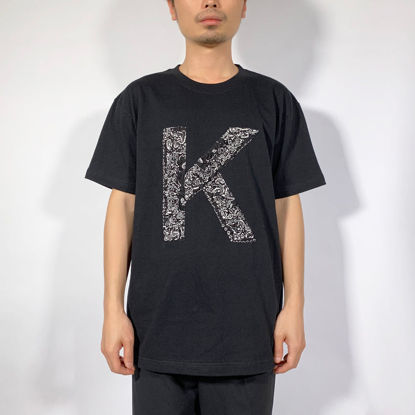 皺褶字母K短袖T恤