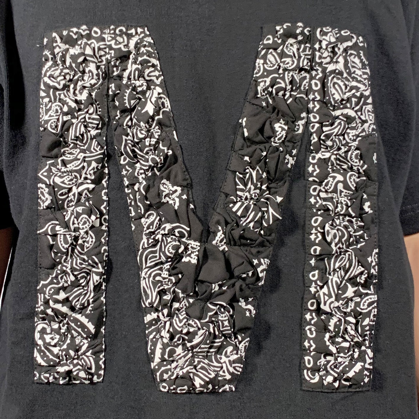 Crinkle Effect Alphabet M Short Sleeves T-shirt