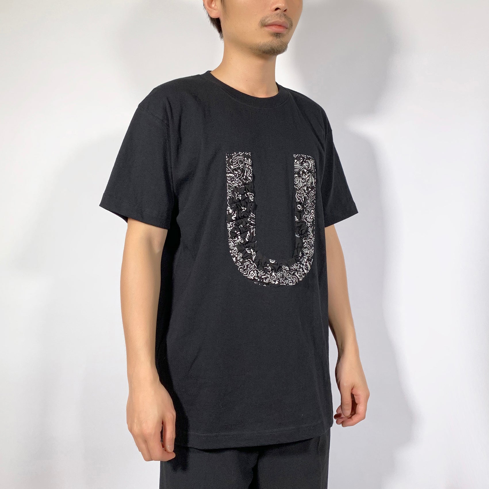 Crinkle Effect Alphabet U Short Sleeves T-shirt